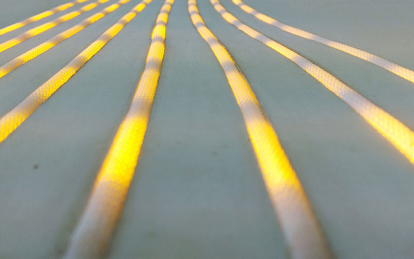 Demonstrator eines LED-integrierten Sichtbetonbauteils 